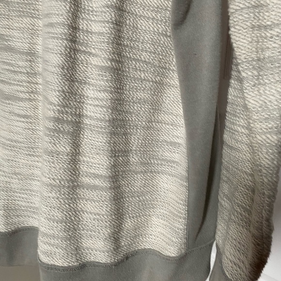 Hollister textured crewneck - Picture 5 of 9